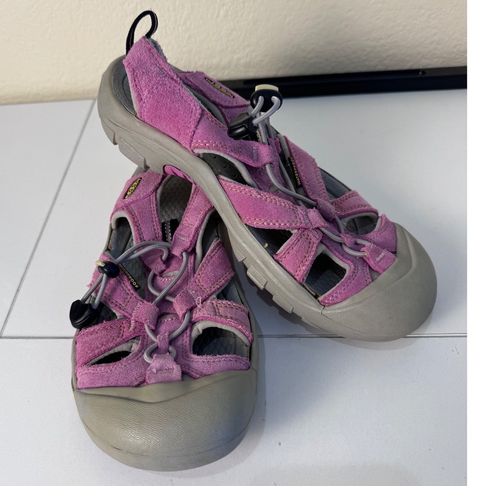 Keen Venice H2 Suede Hiking Sandals Women Size 8 Pink Gray Waterproof Gorpcore